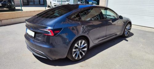 Затъмняване на стъкла на Tesla от Alex XZ София