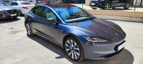Затъмняване на стъкла на Tesla от Alex XZ София