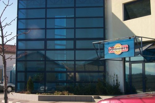 Слънцезащитно фолио за бизнес сграда